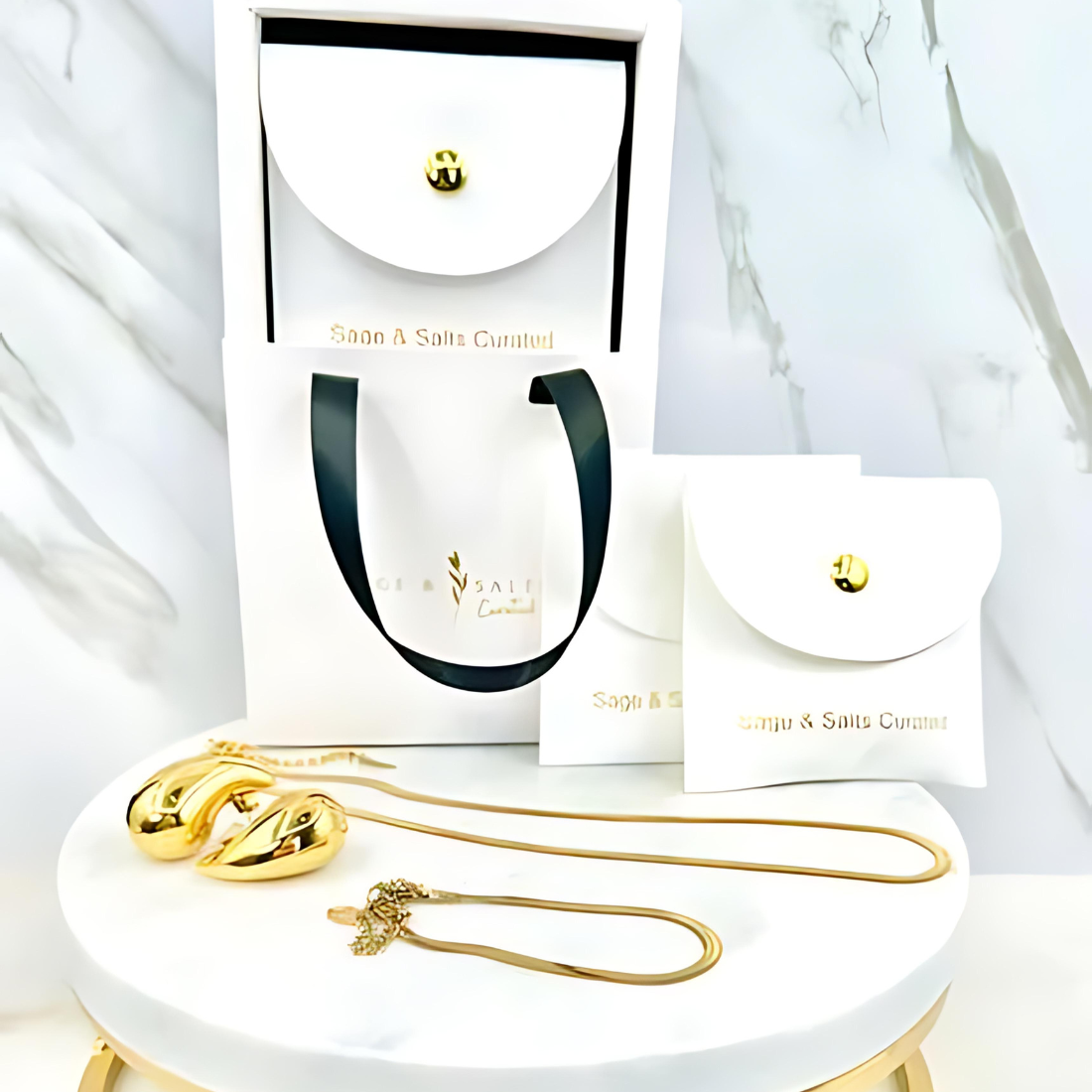 Gold waterproof Jewelry Set - Necklace/Bracelet/Earrings -Trending