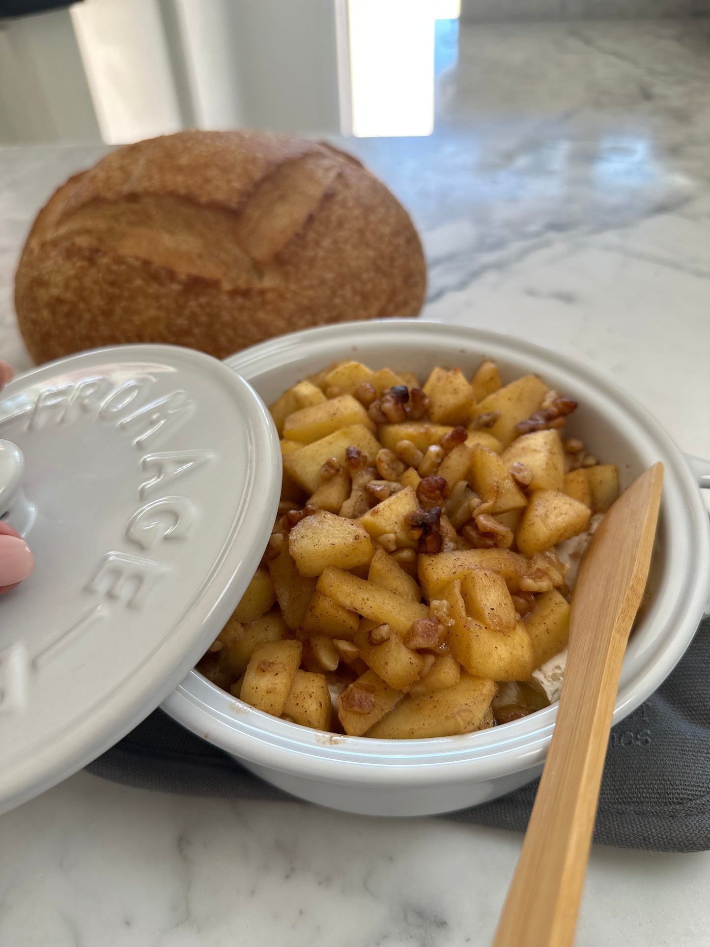 Brie Baker set with lid and spreader